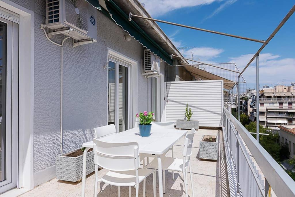 Brand New Stylish 2 Bedroom Apartment Athens Luaran gambar