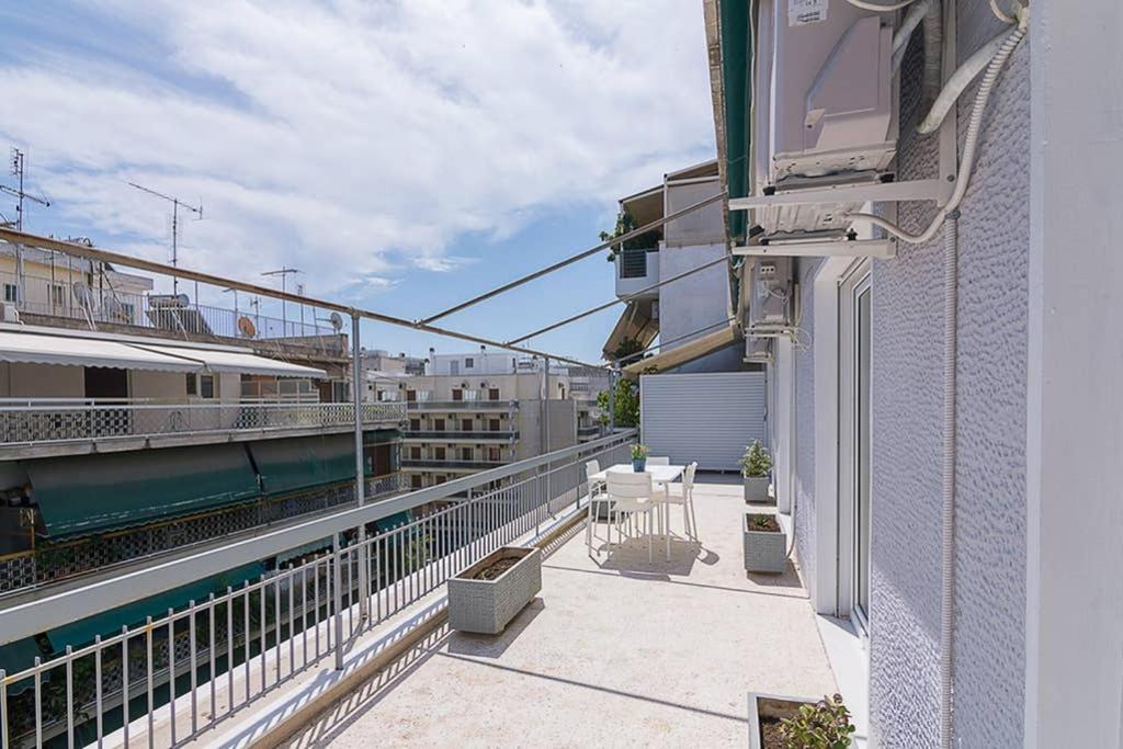 Brand New Stylish 2 Bedroom Apartment Athens Luaran gambar